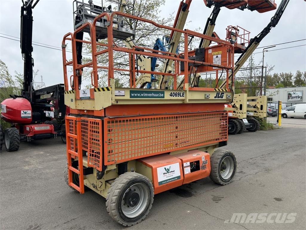 JLG 4069 LE (3614) Makazaste platforme