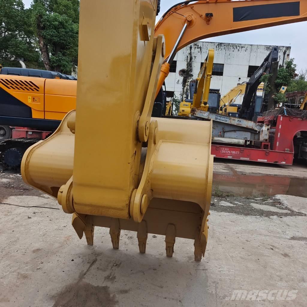 CAT 320 D Bageri guseničari