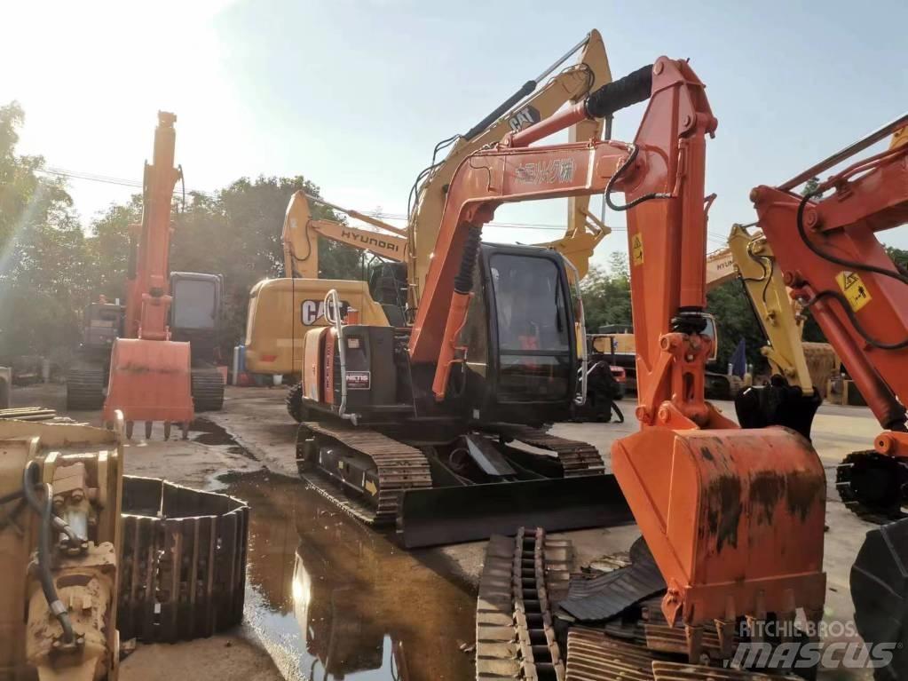 Hitachi ZX 70-5A Midi bageri 7t – 12t