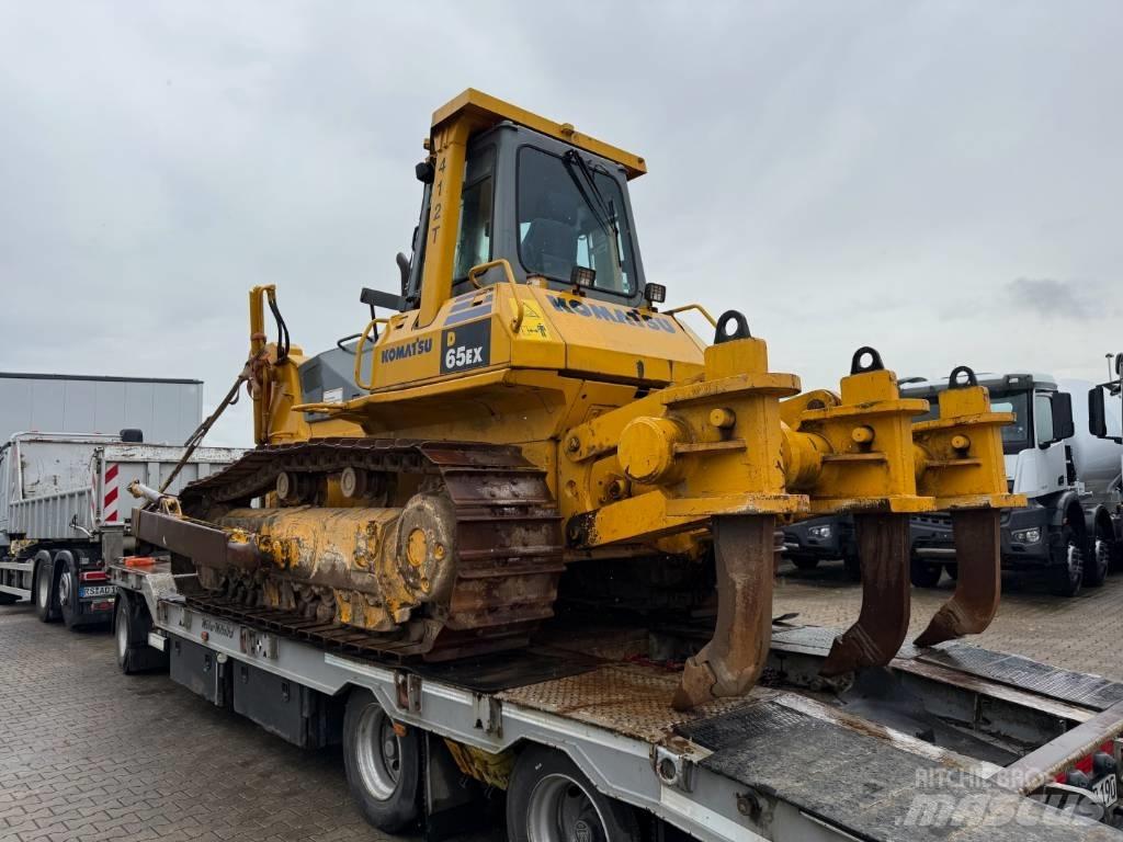 Komatsu D 65 EX-12 Buldožeri guseničari