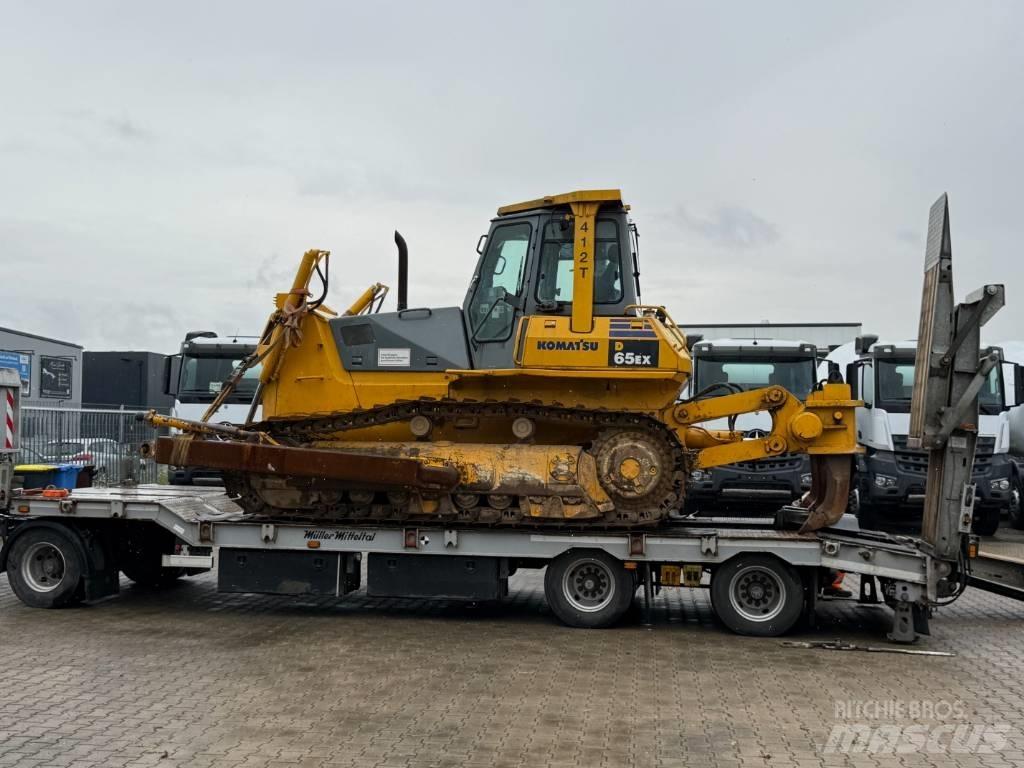 Komatsu D 65 EX-12 Buldožeri guseničari