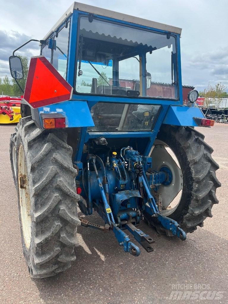 Ford 4610 II  4wd Traktori