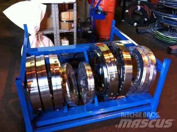  Bogie Bearings Gusenice, lanci i podvožje