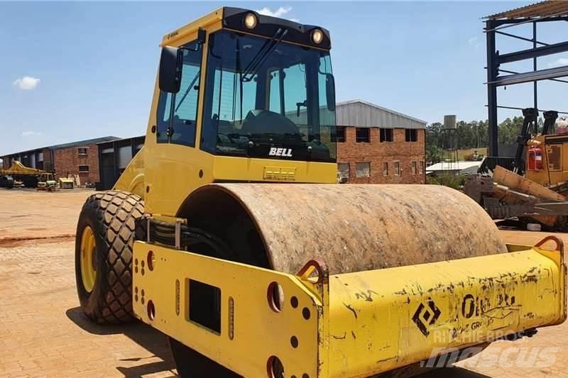 Bomag BW212D-40 Kombinovani valjci