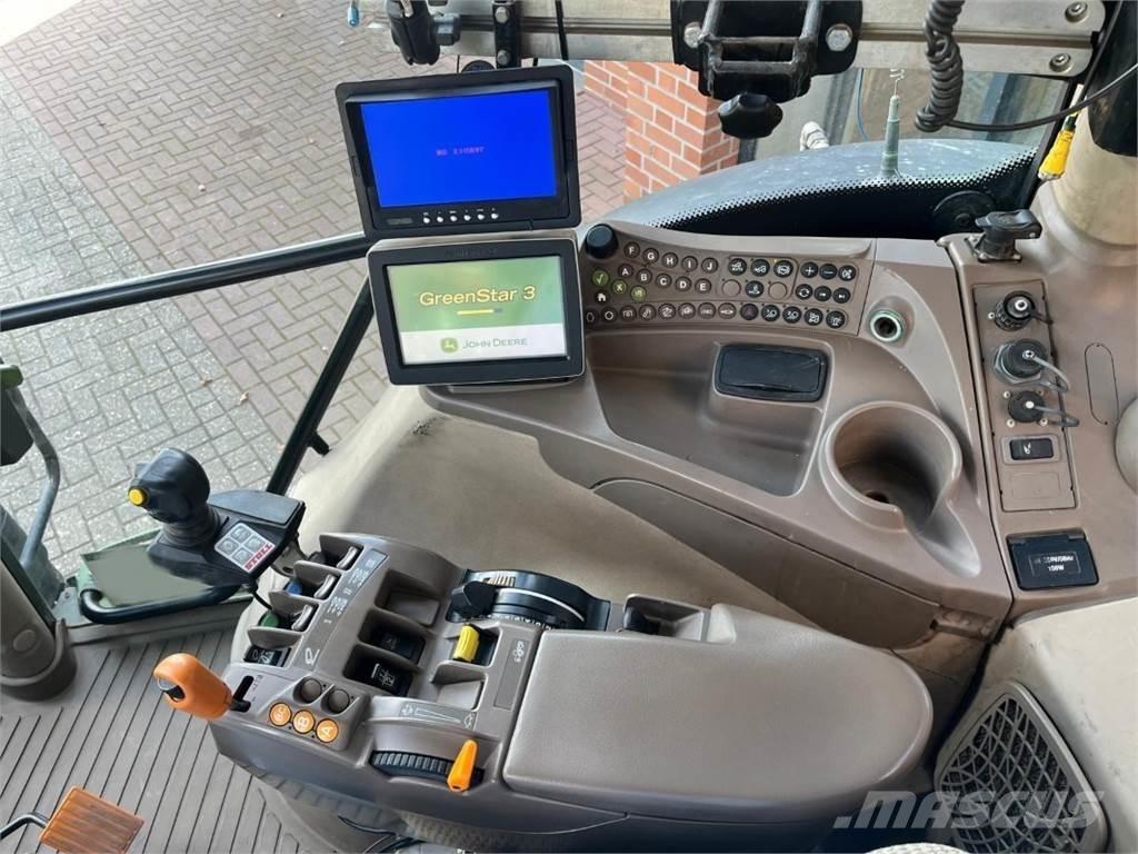 John Deere 6155R Traktori