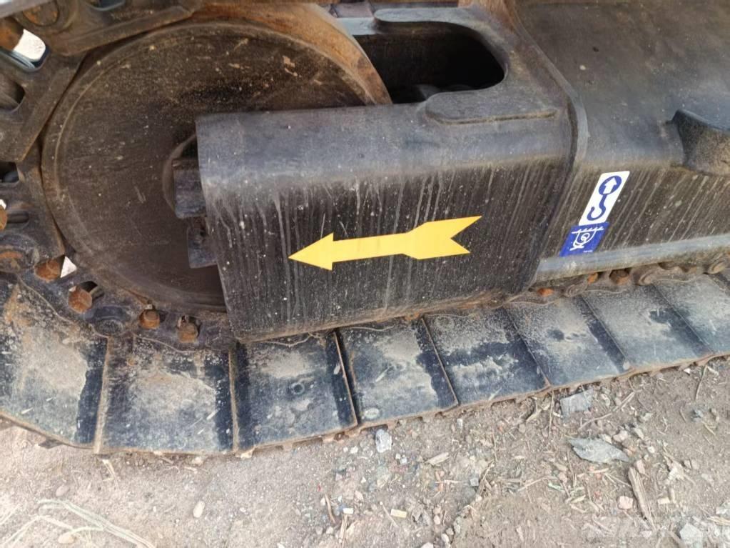 CAT CAT315D2GC Midi bageri 7t – 12t