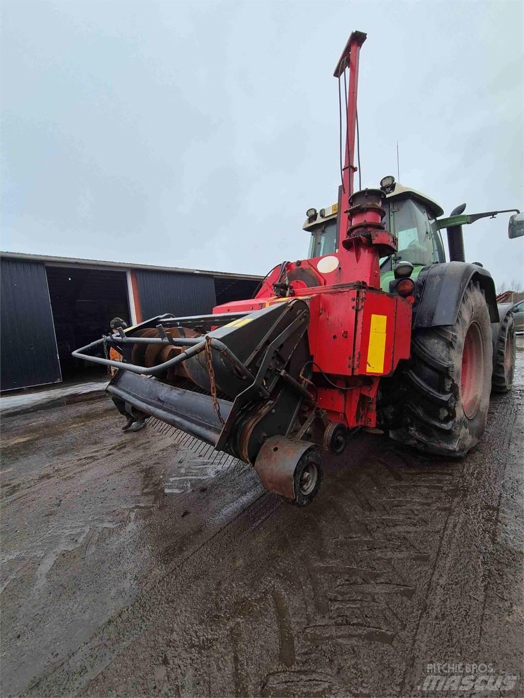 Lely STORM 130R Kombajni za stočnu hranu