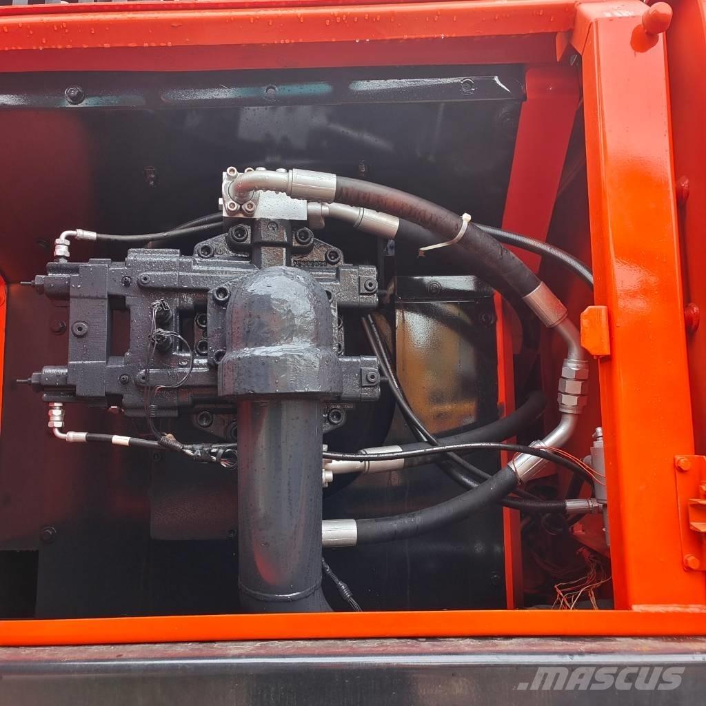 Doosan DX 340 LC Bageri guseničari
