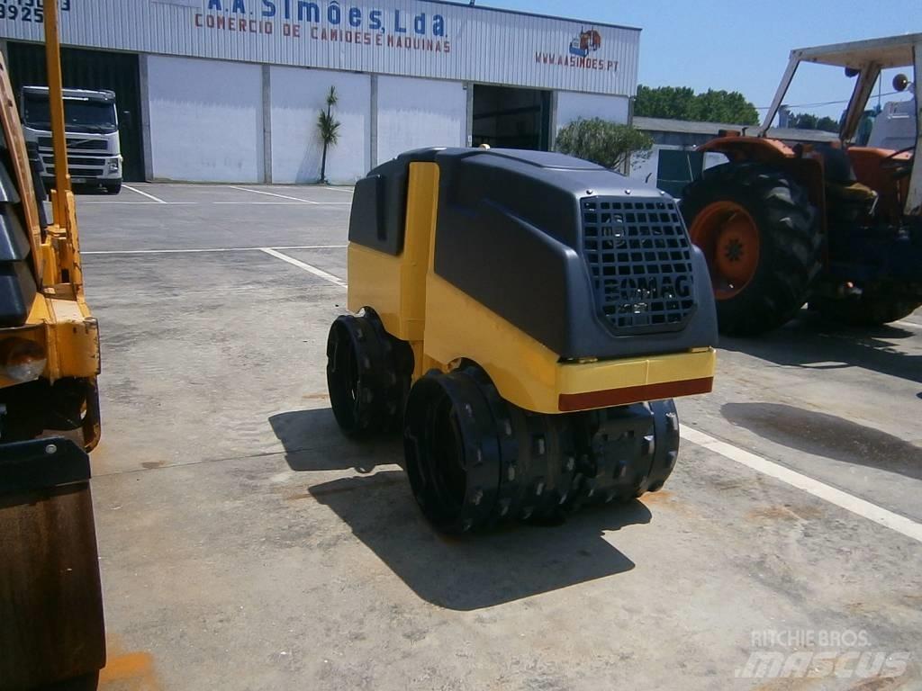 Bomag BMP 8500 Valjci sa duplim bubnjem