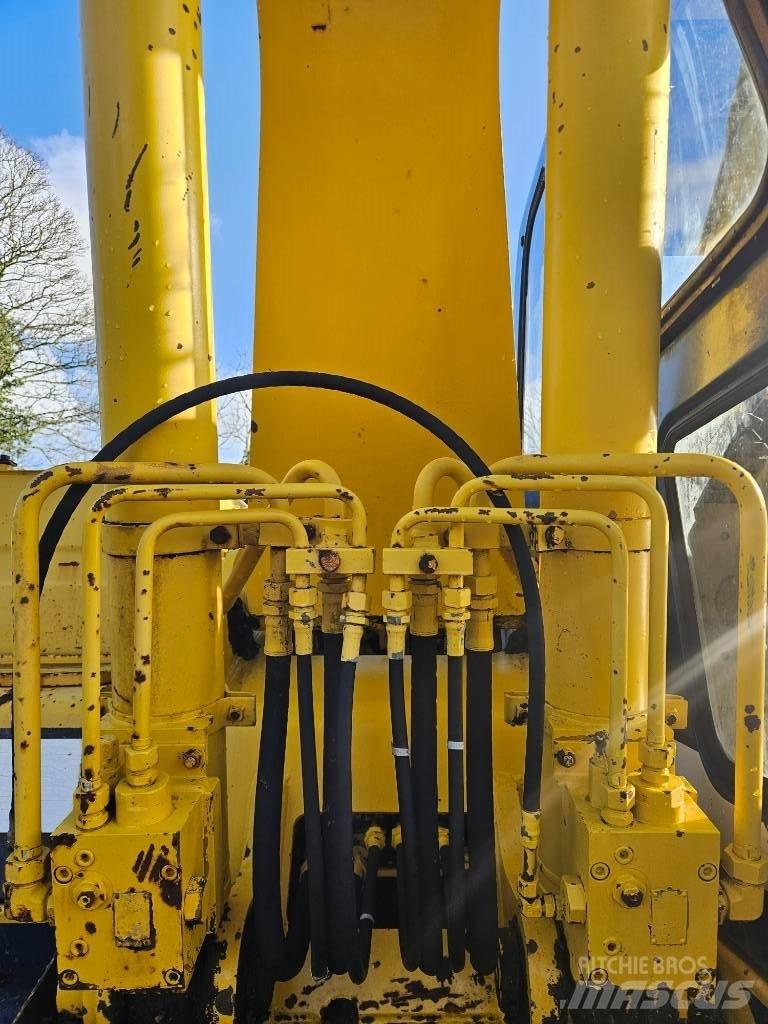 Kobelco SK 120 LC Bageri guseničari