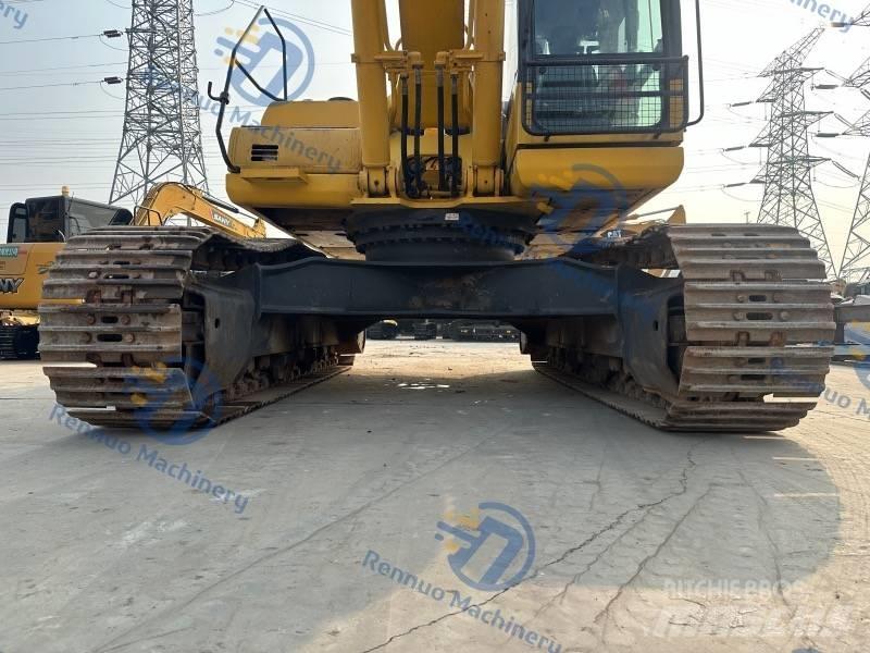 Komatsu 400-8 Bageri guseničari