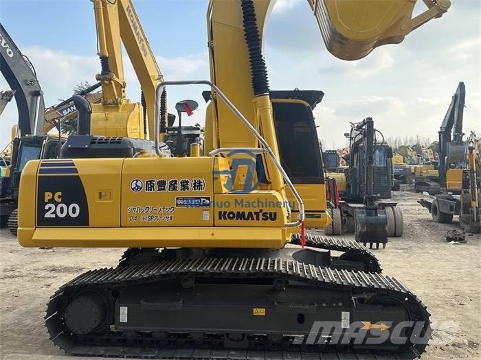 Komatsu PC200-8MO Bageri guseničari