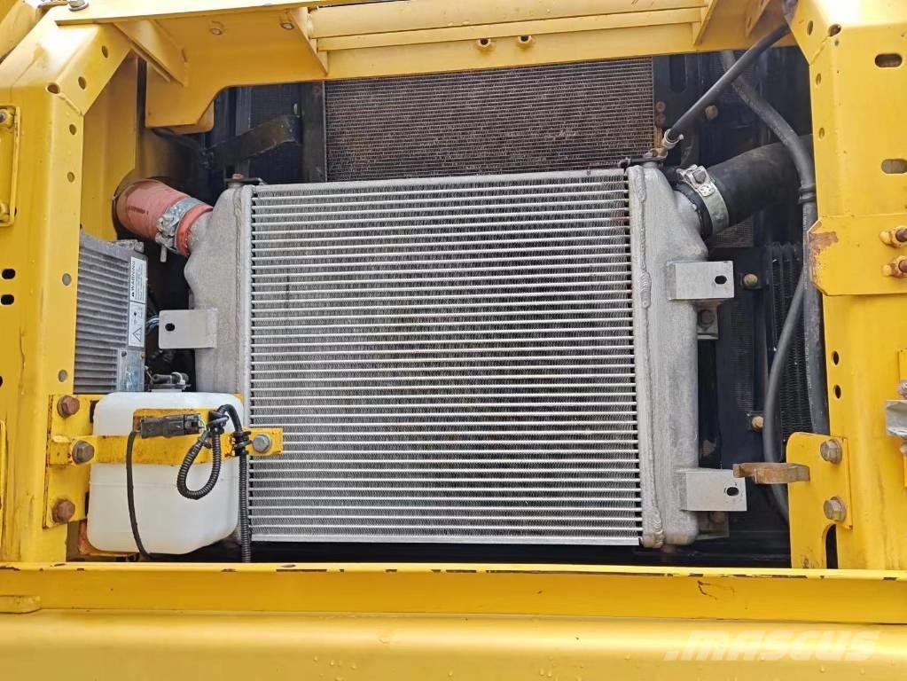 Komatsu PC 400-7 Bageri guseničari