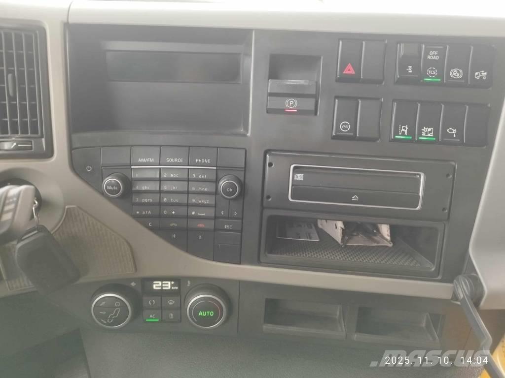 Volvo VTA3T Tegljači