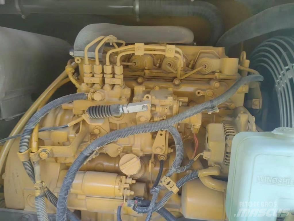 CAT 307 E2 Bageri guseničari
