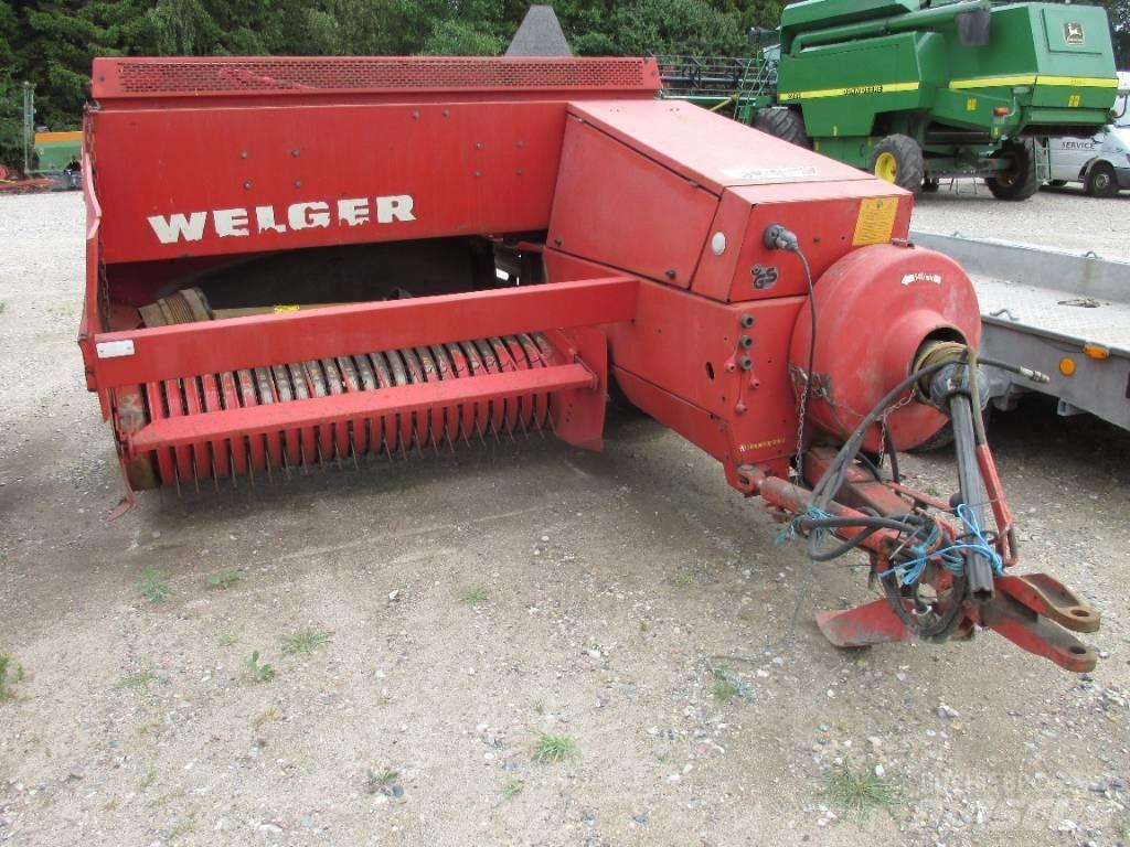 Welger AP730 presser Prese/balirke za četvrtaste bale