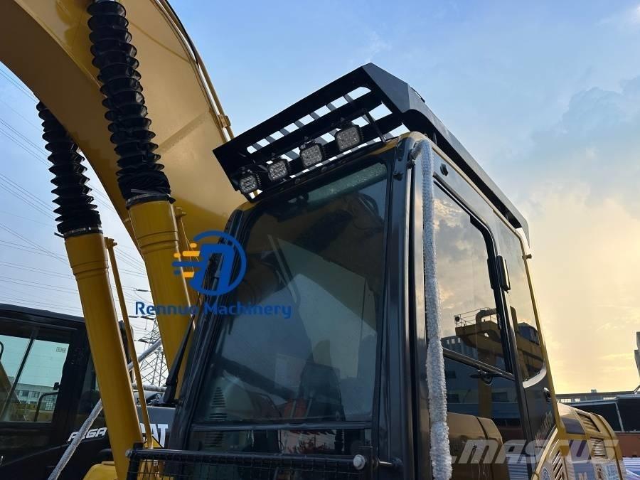 Komatsu PC 220-8 Bageri guseničari
