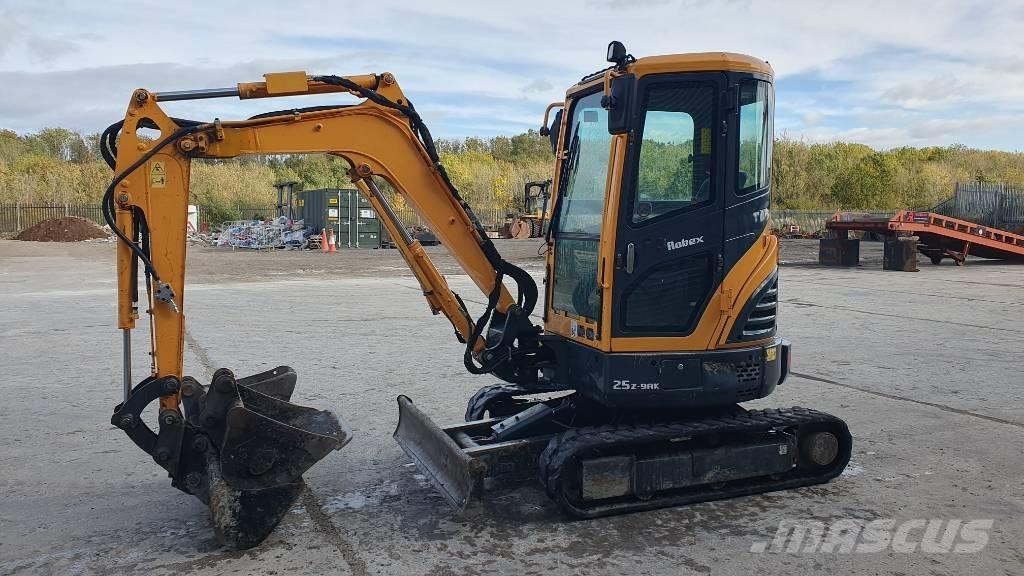 Hyundai R25Z-9 AK Mini bageri < 7t