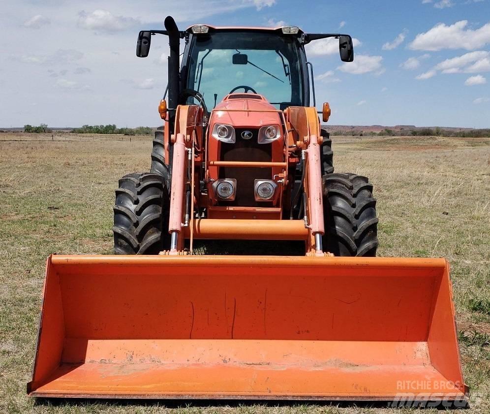 Kubota M 135 GX Traktori