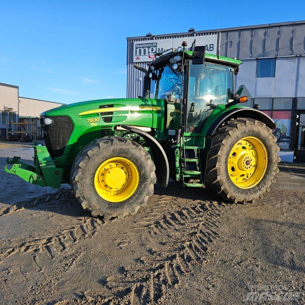 John Deere 7930 Traktori