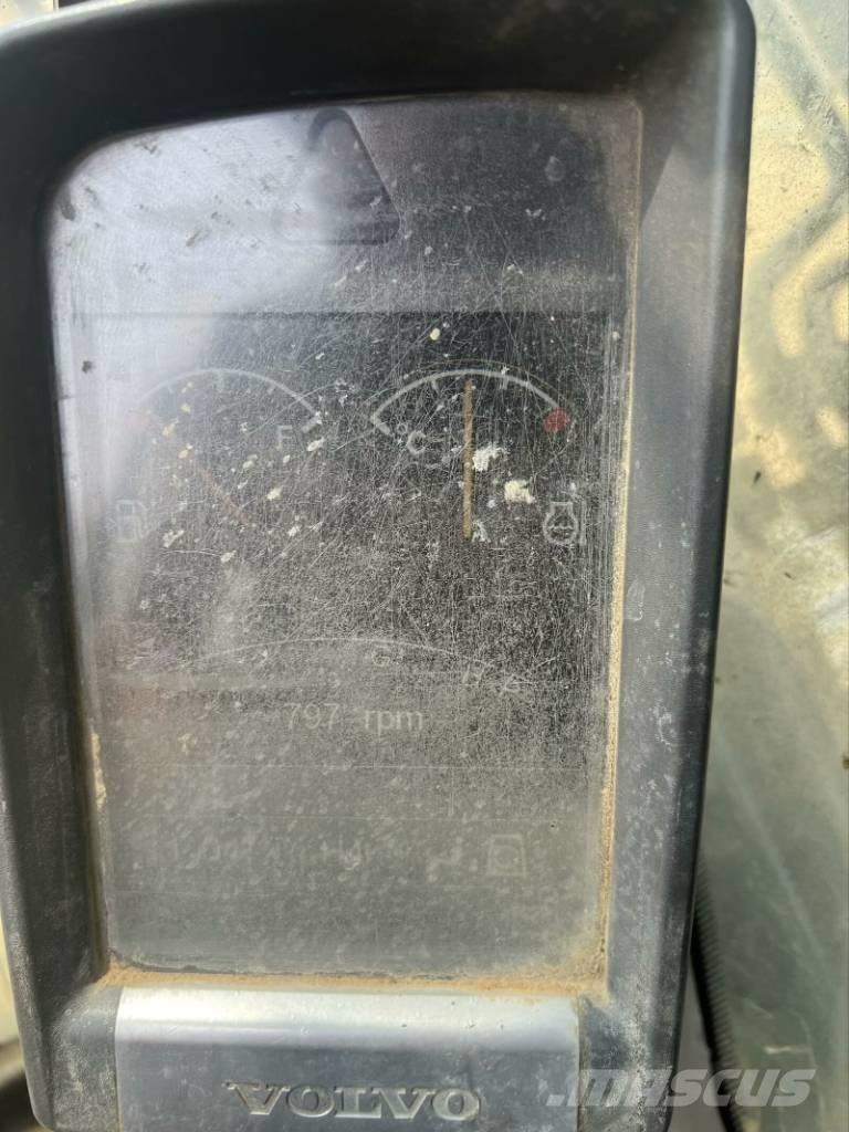 Volvo 480 Bageri guseničari