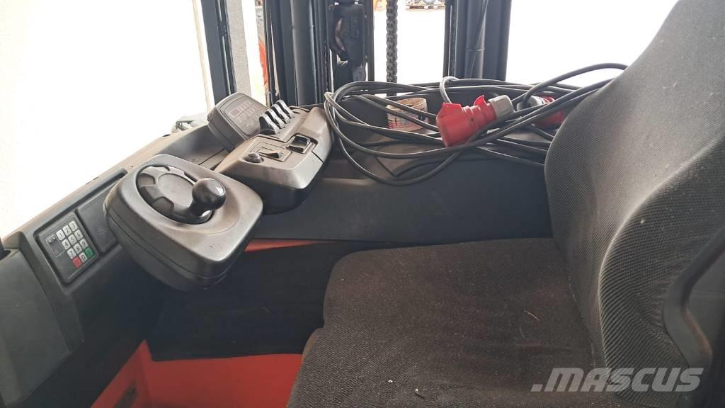 BT RR E 160 M Viljuškari sa pomičnim stupom