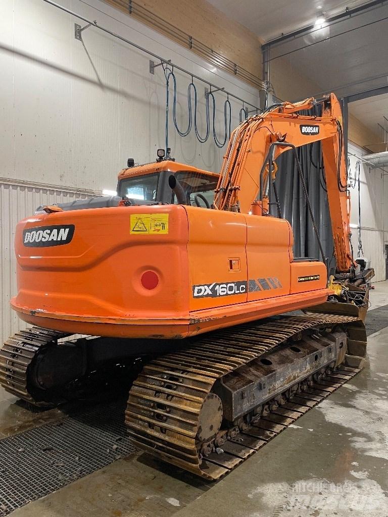 Doosan DX 160 Bageri guseničari