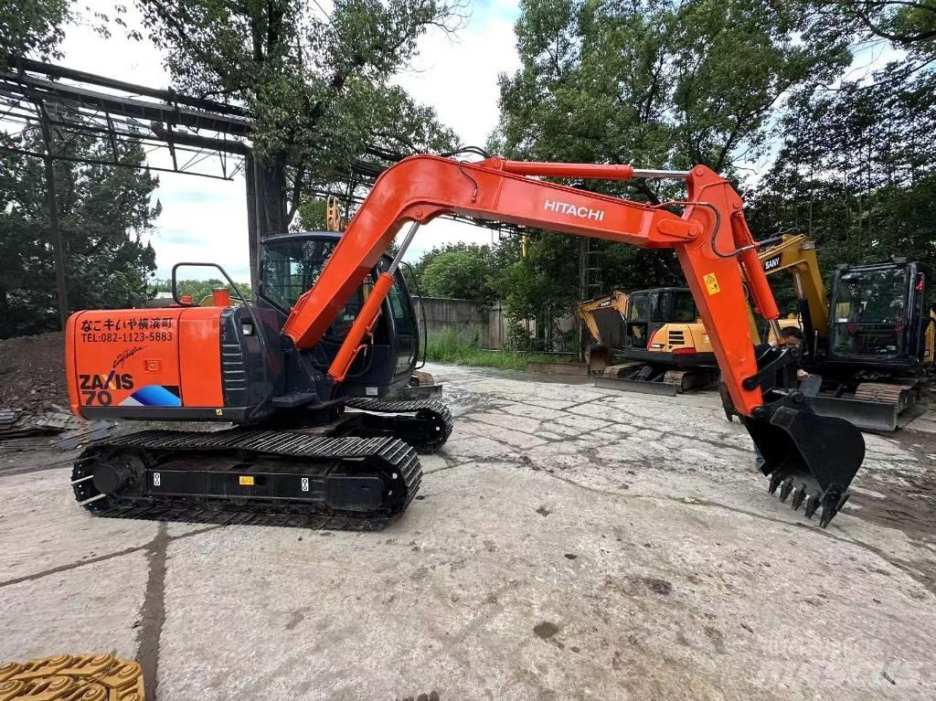 Hitachi 70 Bageri guseničari