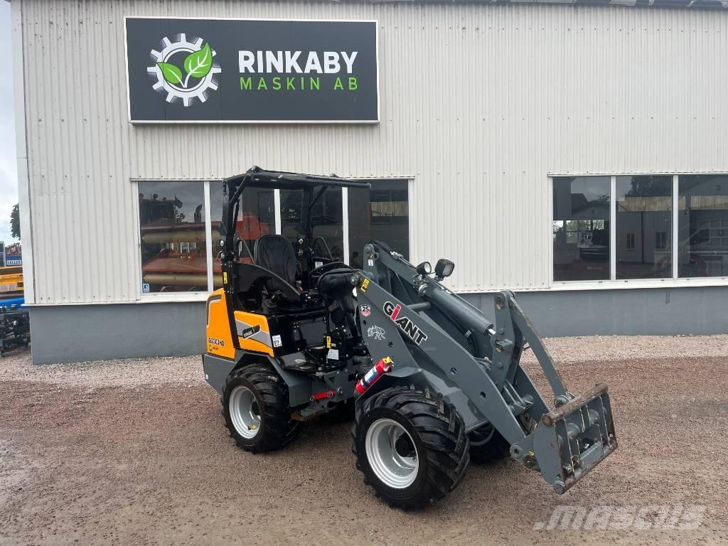 GiANT G 2300 HD Višenamenski utovarivači