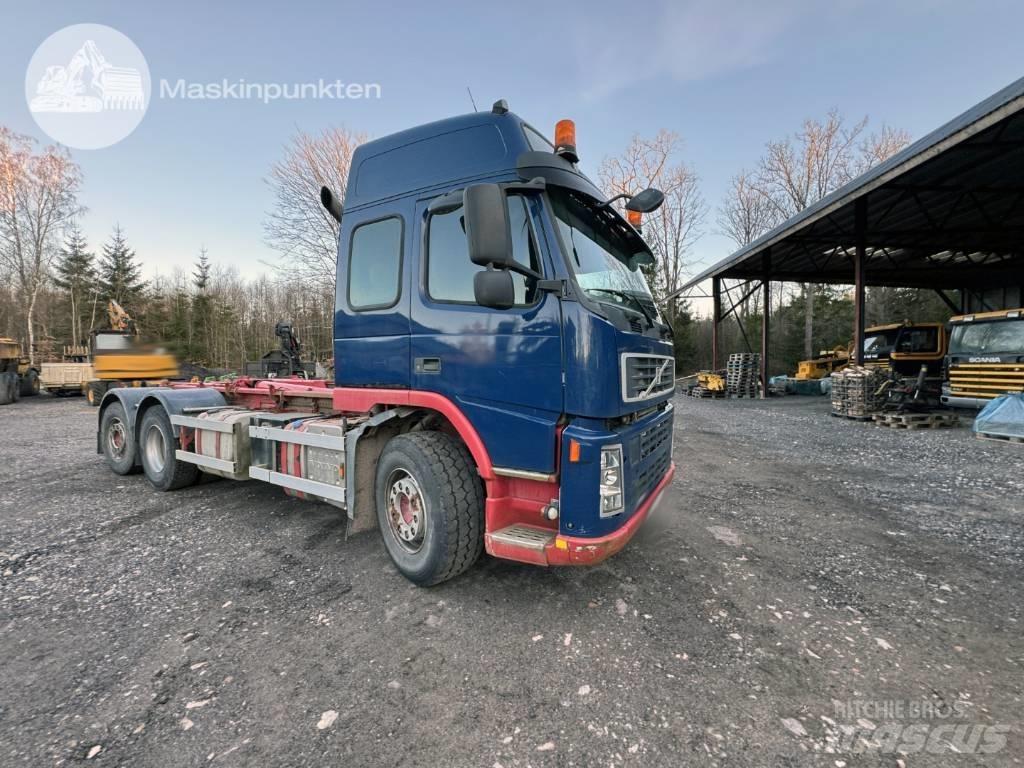 Volvo FM 440 Rol kiper kamioni sa kukom za podizanje tereta