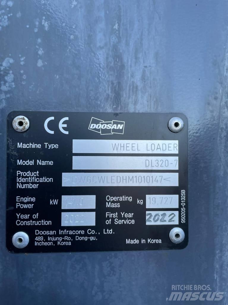 Doosan DL 320-7 Utovarivači na točkove