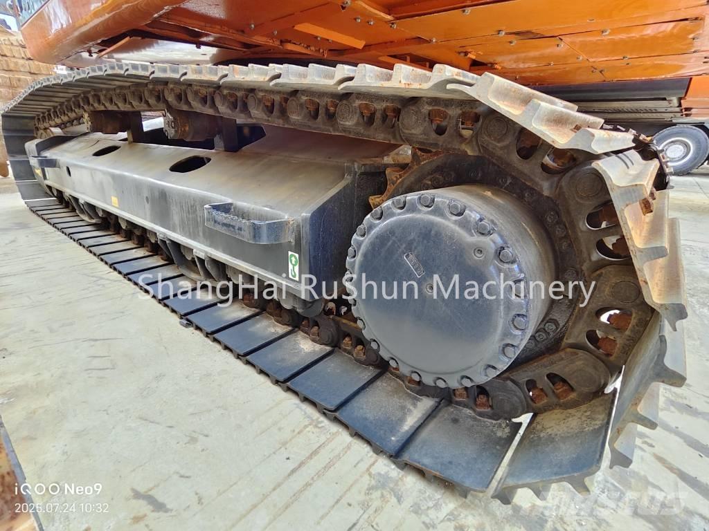 Doosan 225-7 Bageri guseničari
