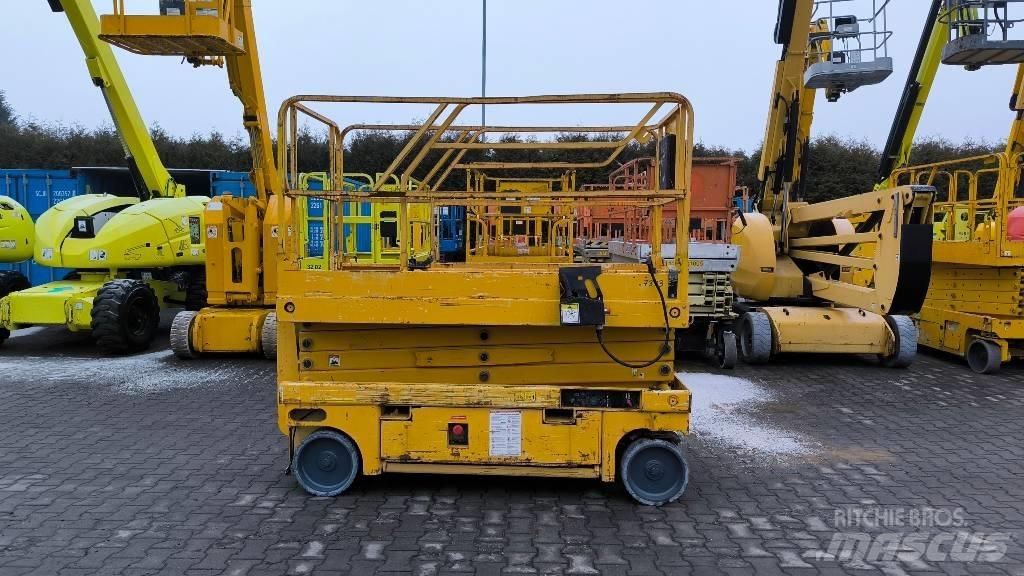 Haulotte Compact 10 Makazaste platforme