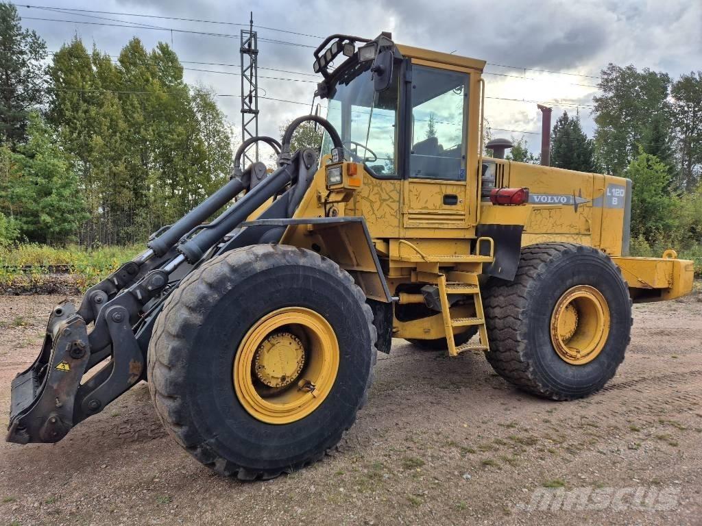 Volvo L 120 B Utovarivači na točkove