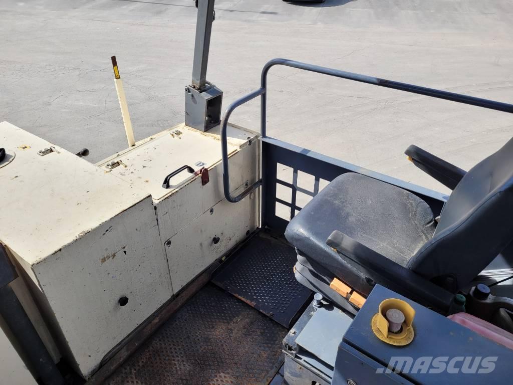 ABG Titan 326 Asfaltni finišeri