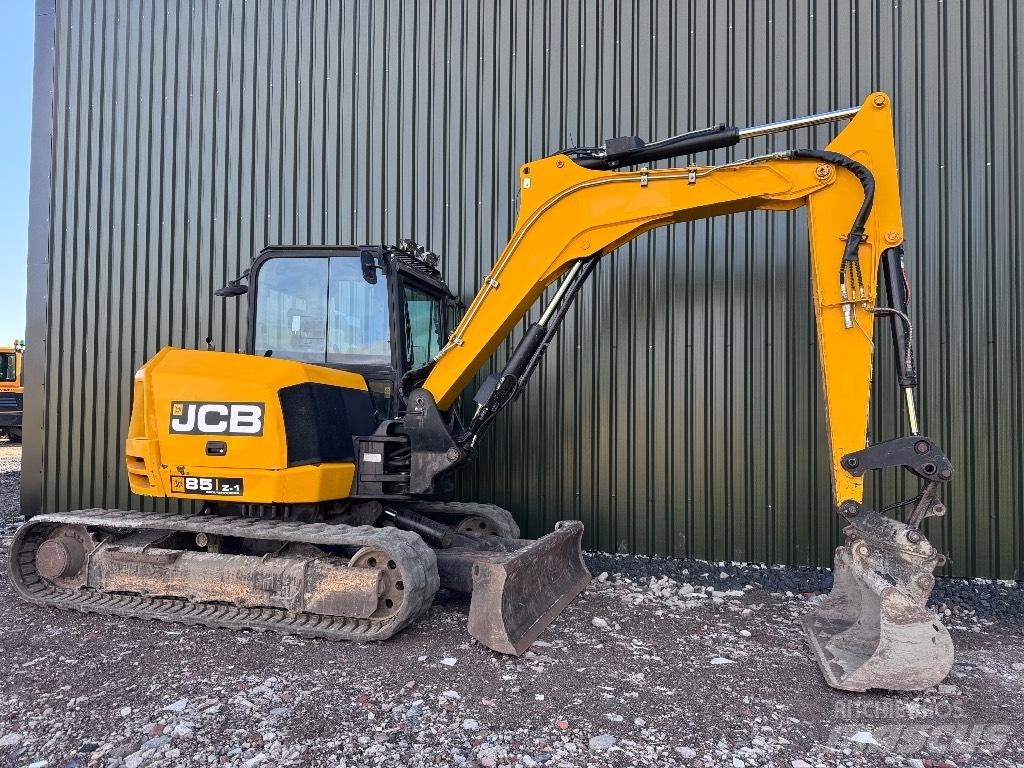 JCB 85 Z-1 Midi bageri 7t – 12t