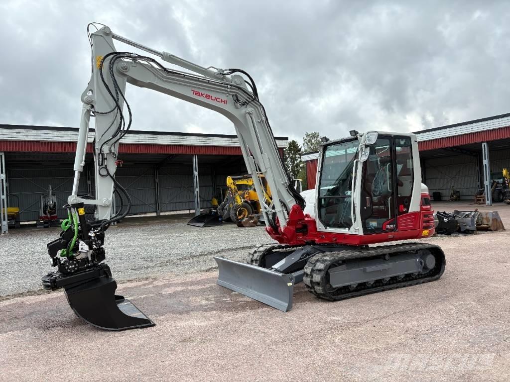 Takeuchi TB290-2 Midi bageri 7t – 12t
