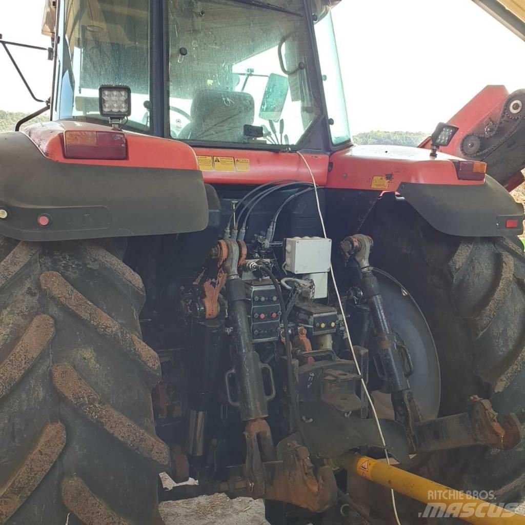 Massey Ferguson 8260 Traktori