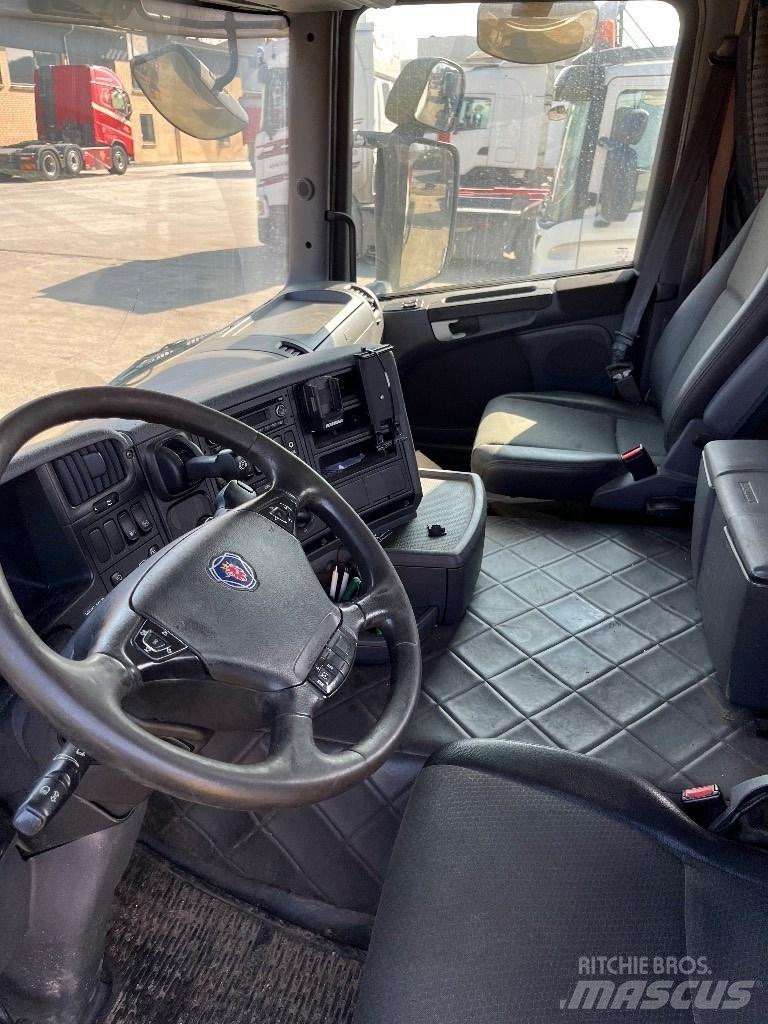 Scania CG16 Kabine i unutrašnjost