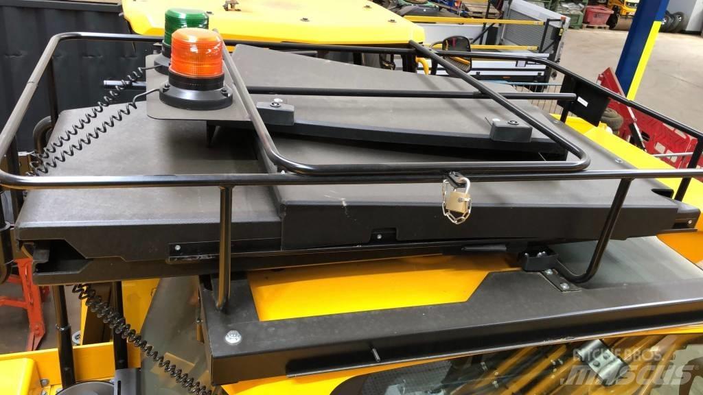 JCB 140X LC Bageri guseničari