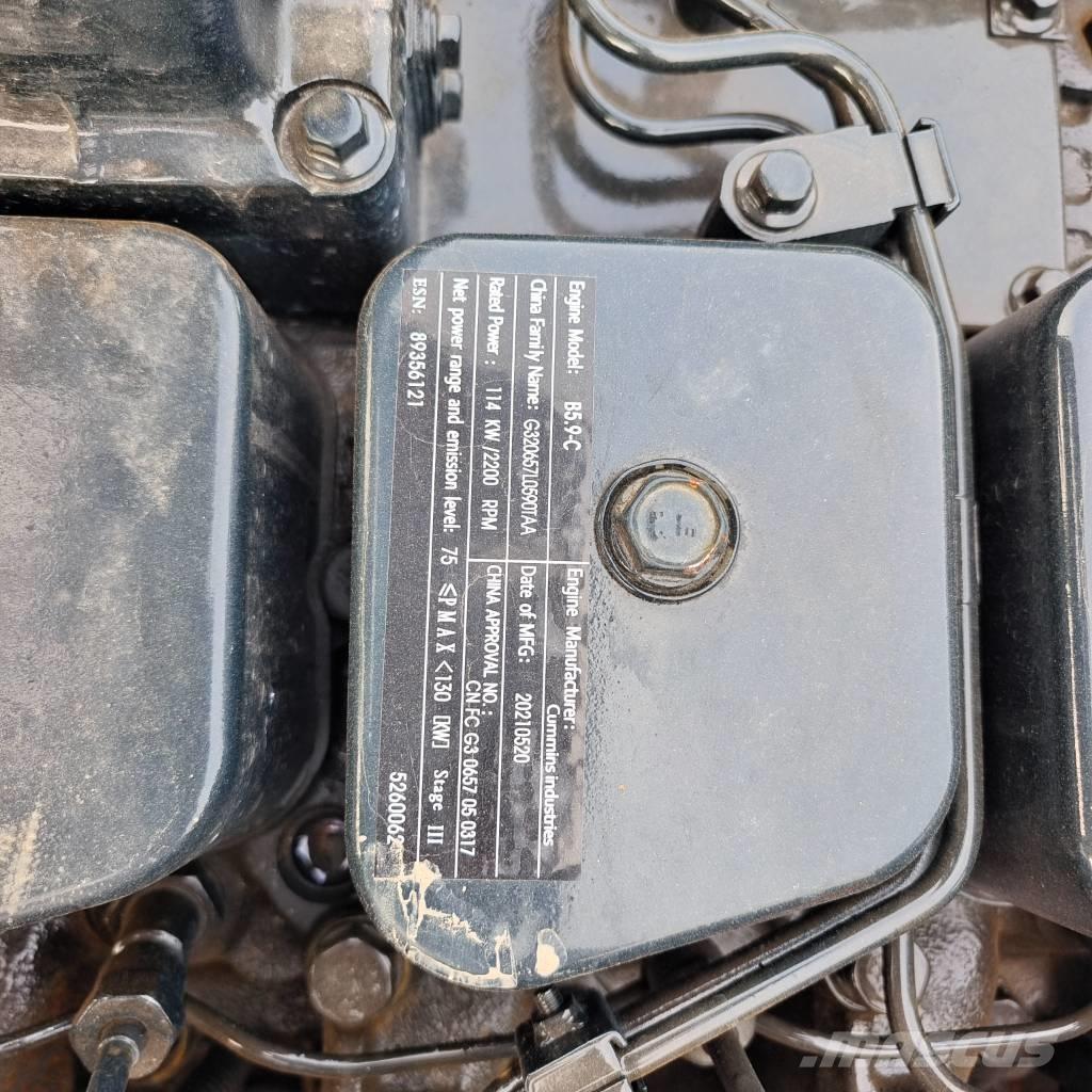 Hyundai 220LC Bageri guseničari