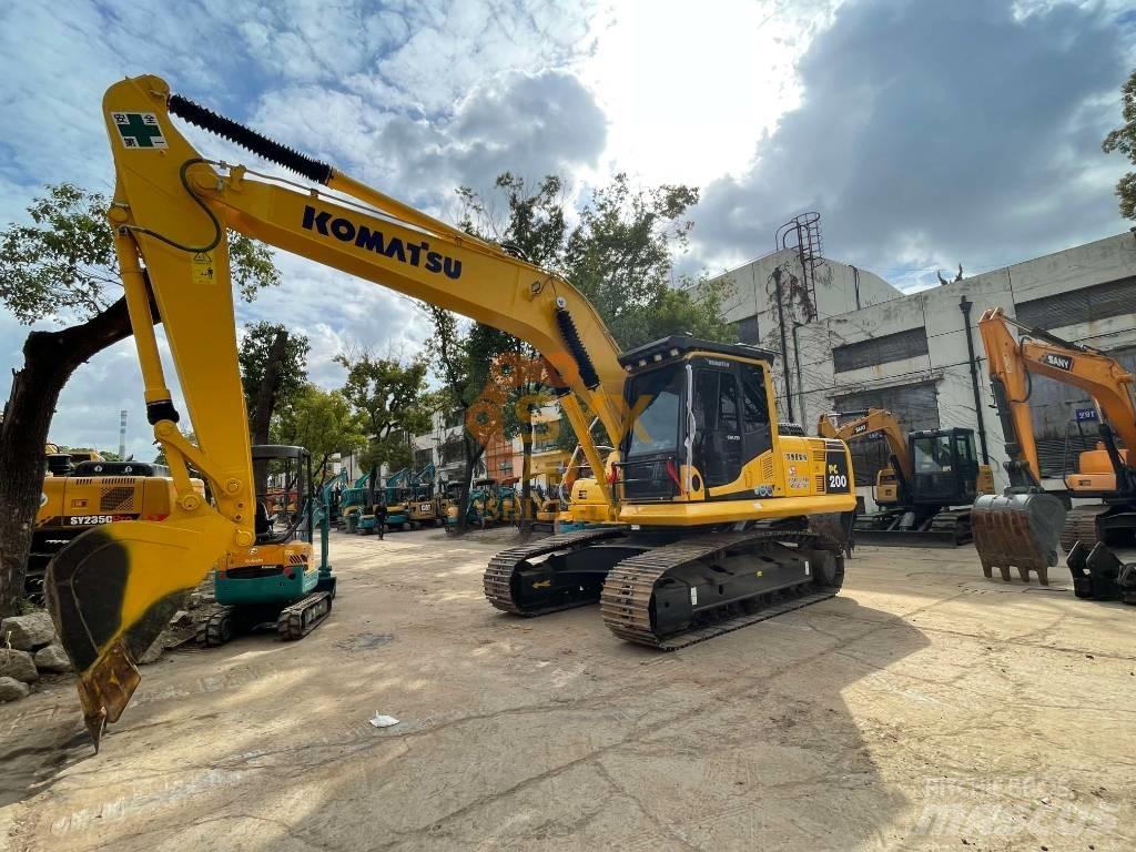 Komatsu PC 200-8 Bageri guseničari