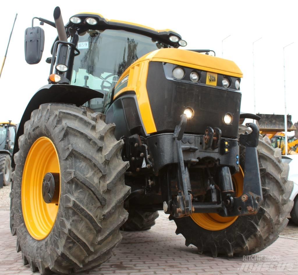 JCB Fastrac 4220 Traktori