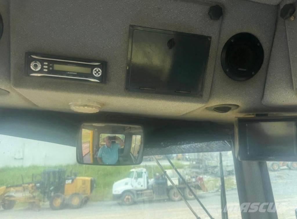 Bomag BC 1172  RB3 Nabijači zemlje