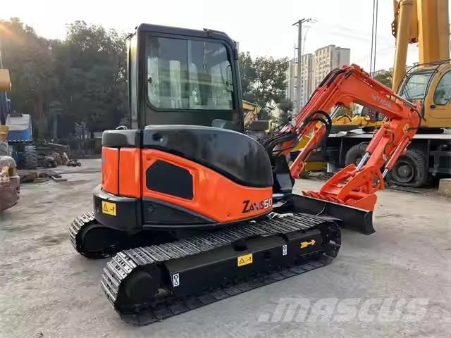 Hitachi ZX 50 Mini bageri < 7t