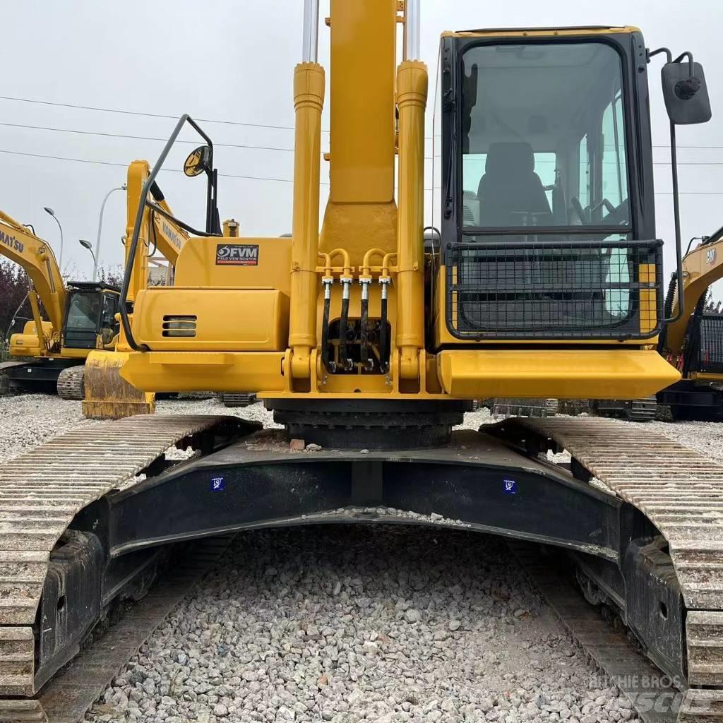 Komatsu PC 240 Bageri guseničari