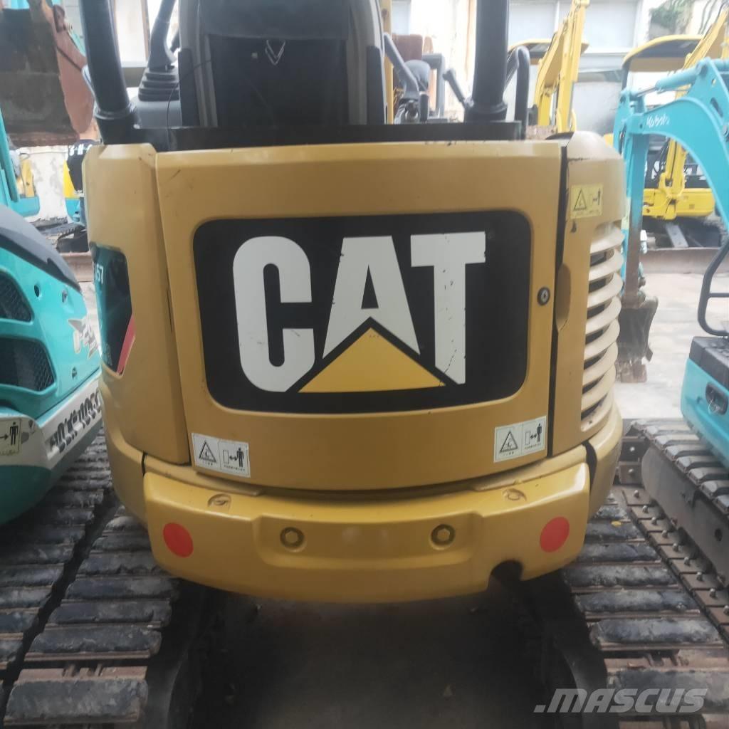 CAT 302C Mini bageri < 7t