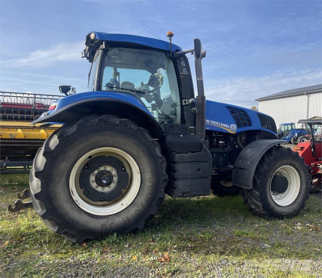 New Holland T8.390 Traktori
