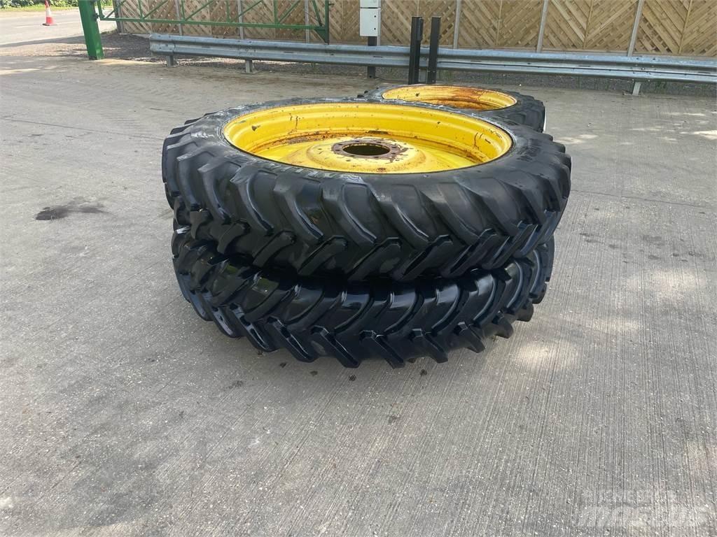  340/85R48 Gume, točkovi i felne