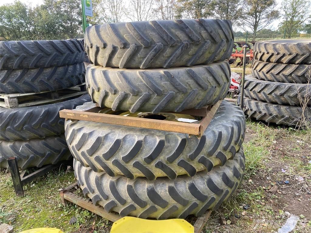  380/105R50 Gume, točkovi i felne